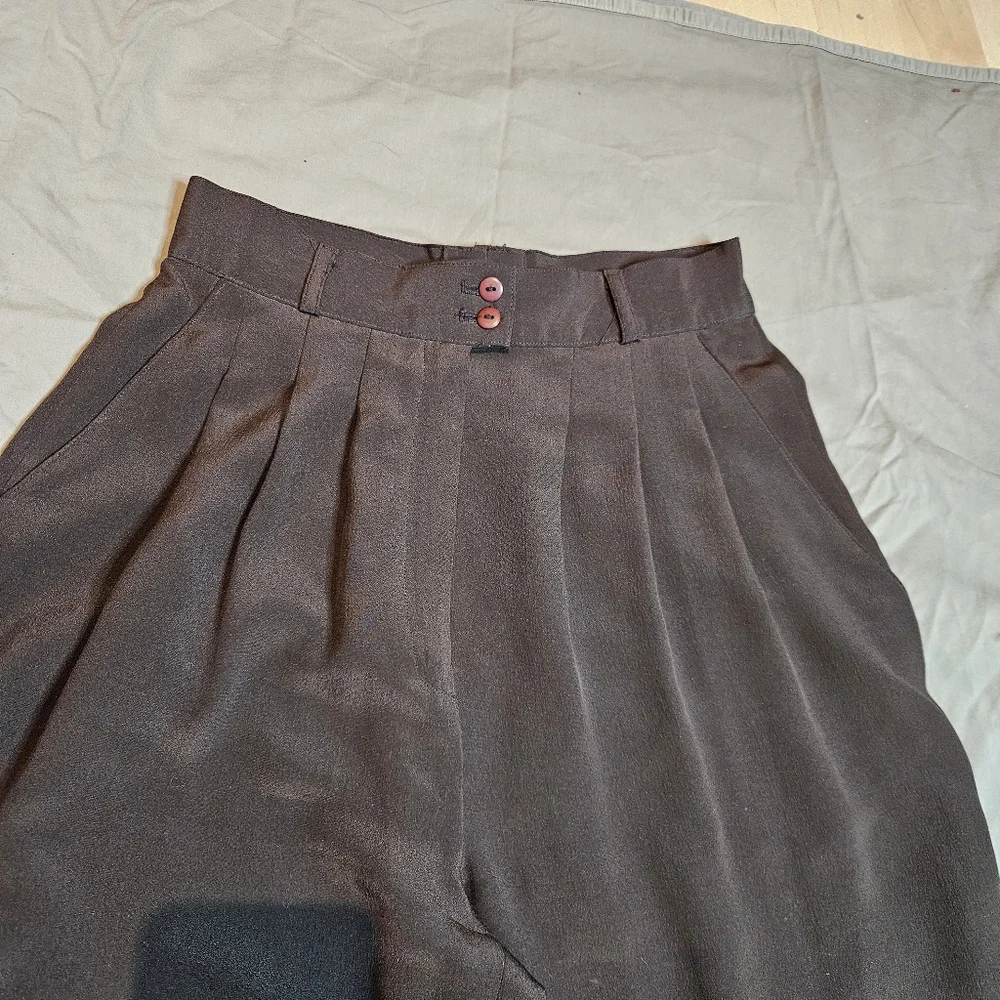 Vintage Saks Fifth Avenue Silk Pleated Pants | Peter Nygård | High Rise | Size 4 - Picture 4 of 11